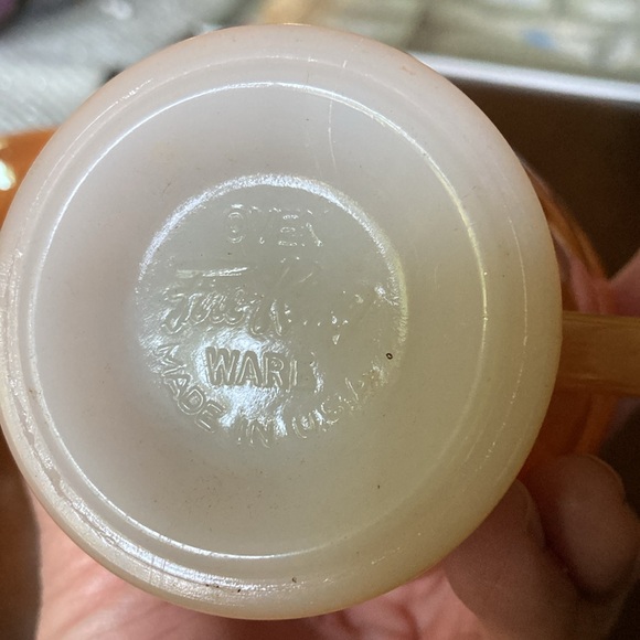 Vintage Fire King Peach Lustre Laurel Pattern sugar bowl & creamer Set - Picture 9 of 10